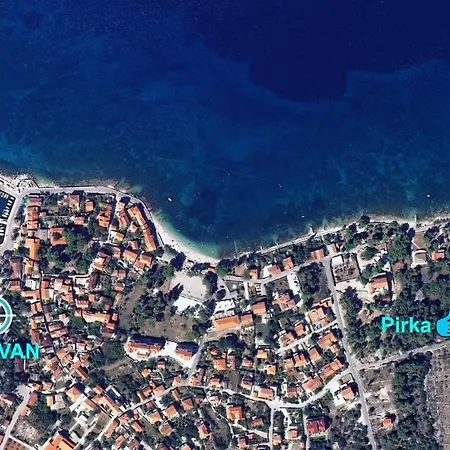 Apartment Pirka *